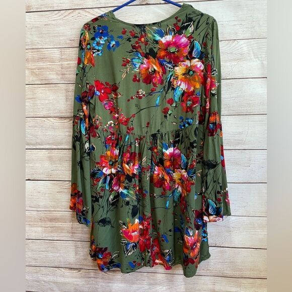 UMGEE EMPIRE WAIST MINIDRESS IN GREEN FLORAL PRINT - Picture 7 of 7